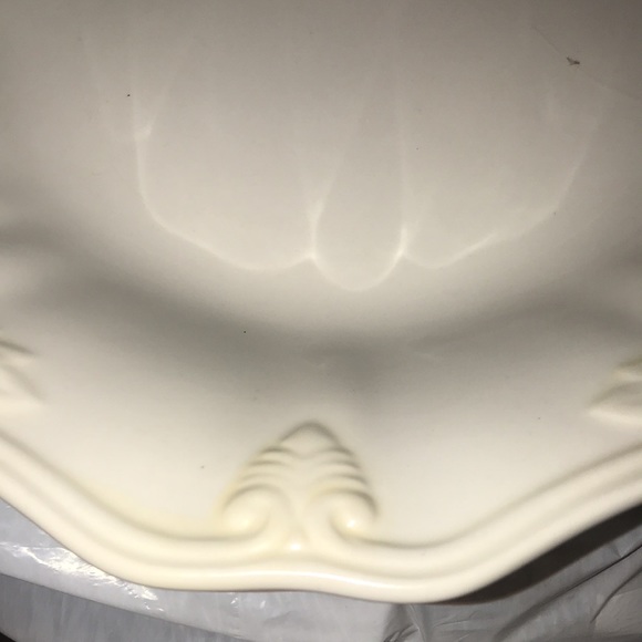 NWT 10" Individual Pasta Bowl Butler's Pantry Gourmet
by LENOX - Picture 3 of 7